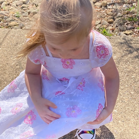 Meet your Posher, Tina - Picture 3 of 5